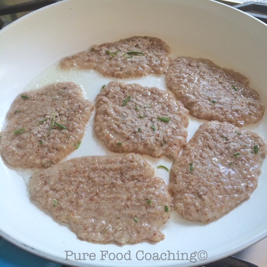 boekweitcrackers in pan